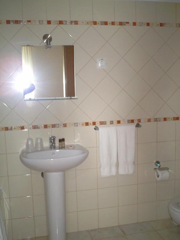 Hotel Serafim Almodôvar Rum bild