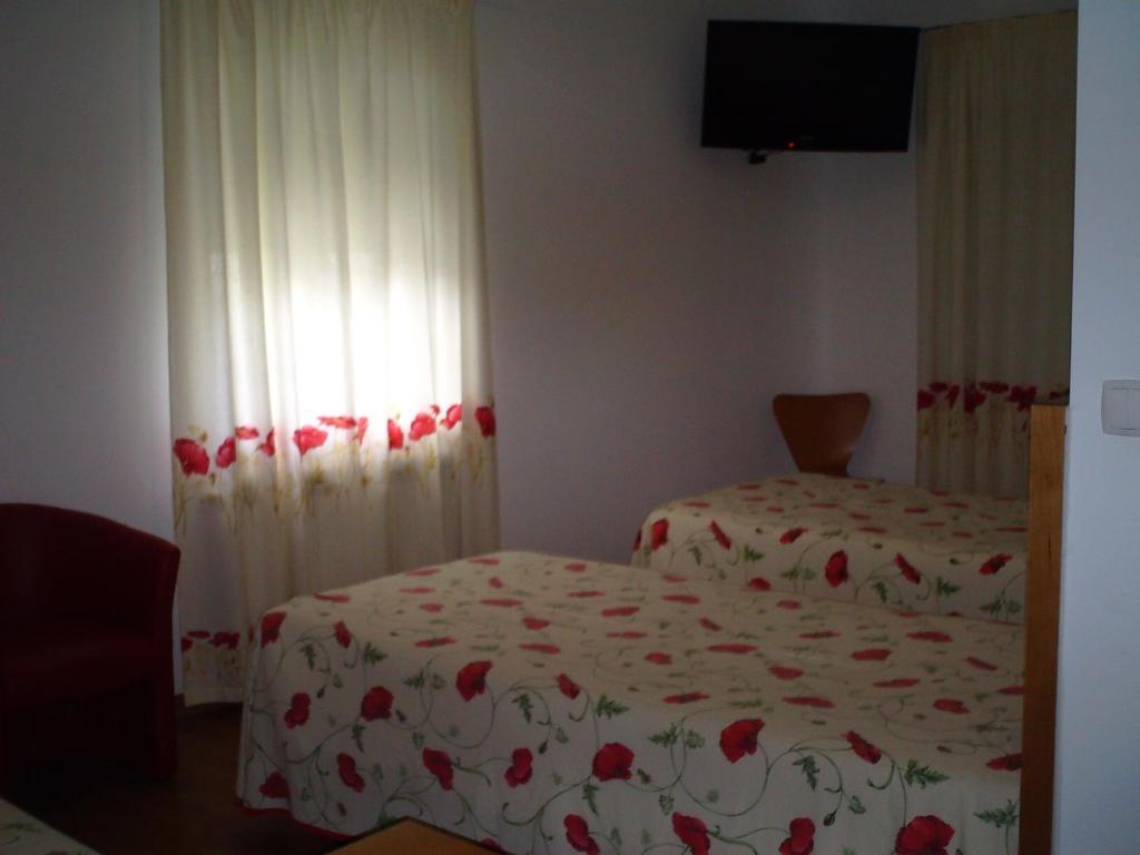 Hotel Serafim Almodôvar Rum bild