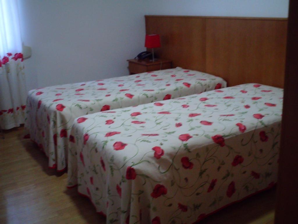Hotel Serafim Almodôvar Rum bild